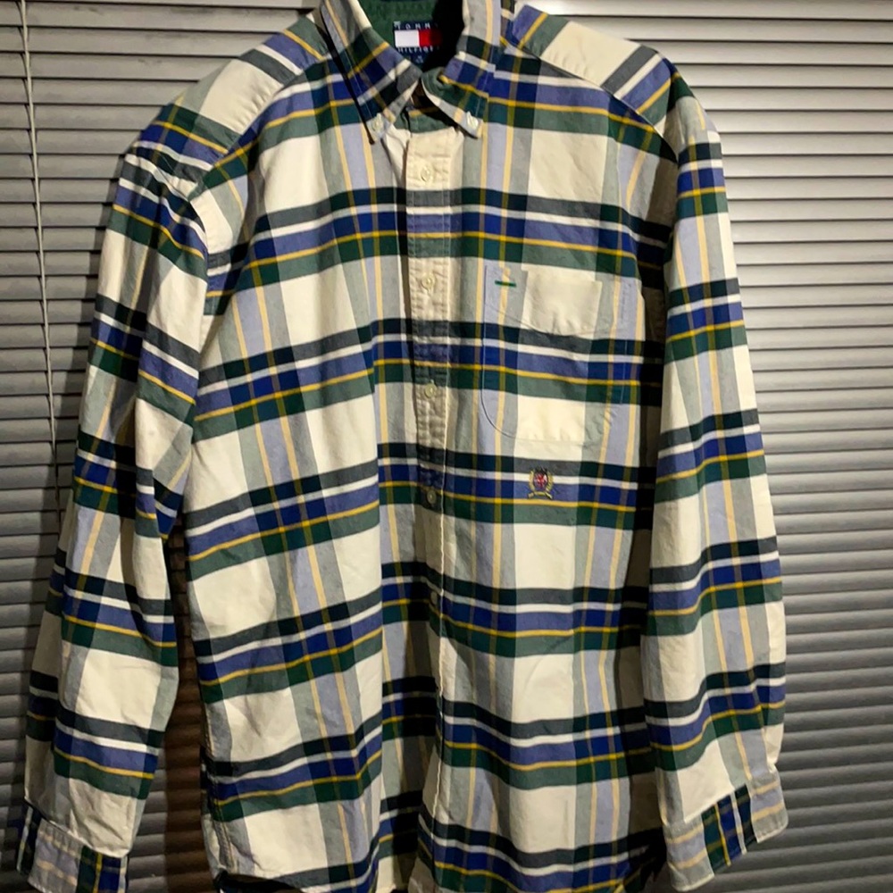 Early 00’s TOMMY HILFIGER FLANNEL